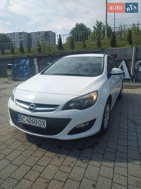 Opel Astra 2015