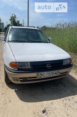 Универсал Opel Astra 1993 в Яворове