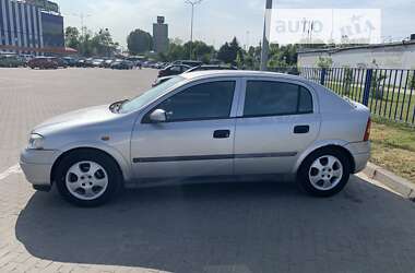 Хэтчбек Opel Astra 1998 в Львове