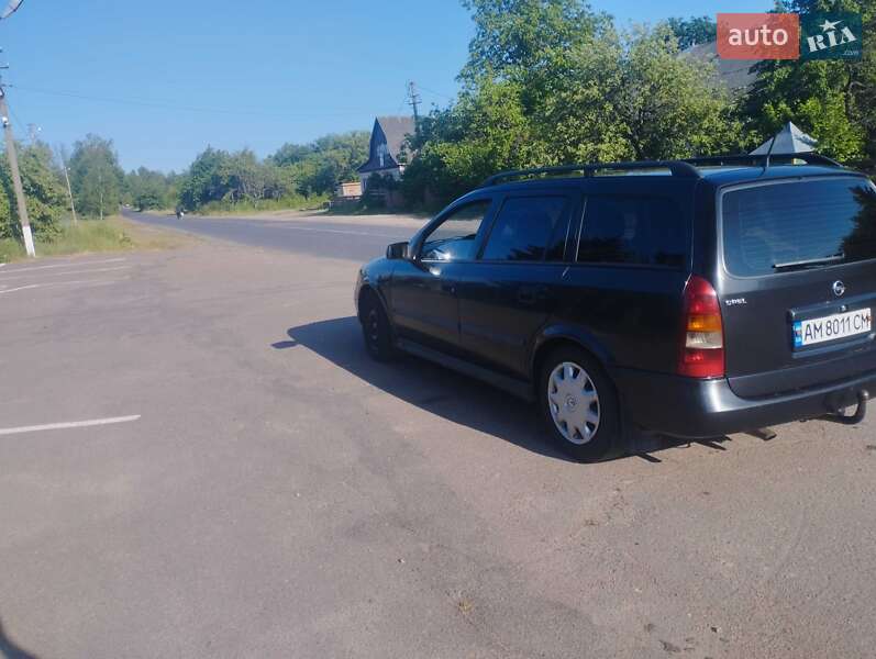 Универсал Opel Astra 1999 в Олевске