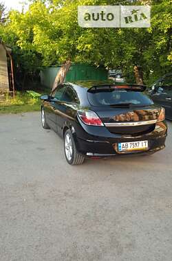 Купе Opel Astra 2006 в Могилев-Подольске