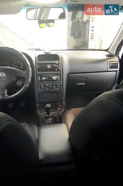 Седан Opel Astra 2008 в 
