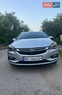 Универсал Opel Astra 2016 в 