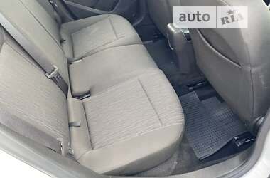 Универсал Opel Astra 2012 в 