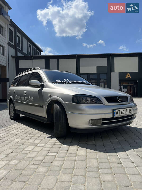Универсал Opel Astra 2004 в Коломые