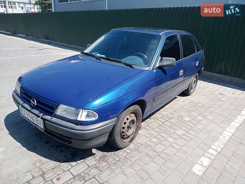 Хэтчбек Opel Astra 1992 в Хмельницком