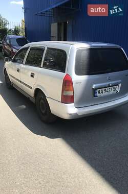 Универсал Opel Astra 2004 в 
