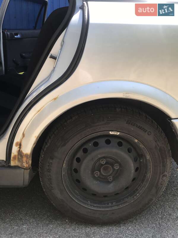 Універсал Opel Astra 2004 в Києві