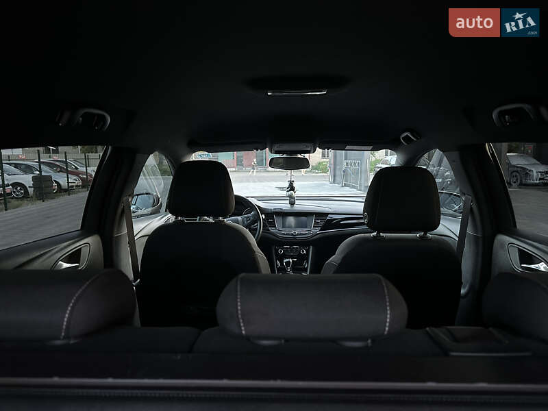 Универсал Opel Astra 2017 в Лубнах