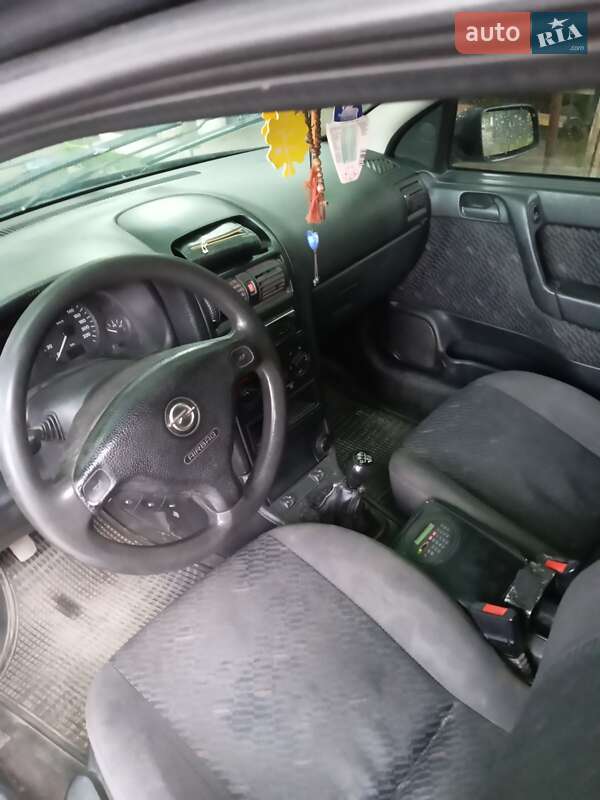 Opel Astra 2001