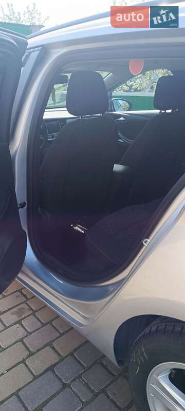 Универсал Opel Astra 2017 в Дунаевцах фото 7 Универсал Opel Astra 2017 в Дунаевцах