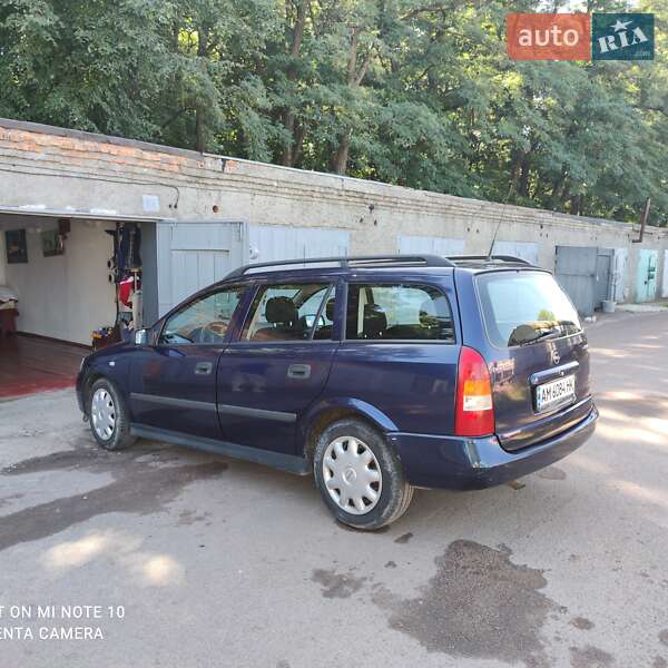 Універсал Opel Astra 2000 в Коростені