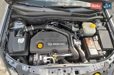 Універсал Opel Astra 2004 в Києві