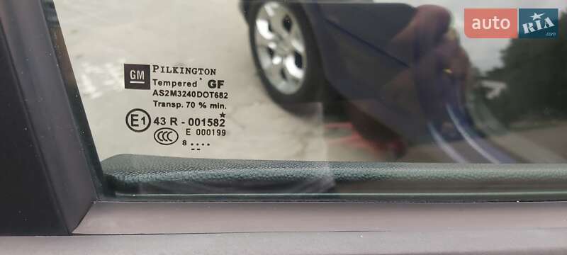 Купе Opel Astra 2008 в Тернополі