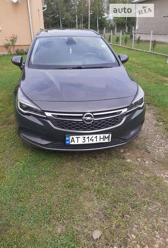 Универсал Opel Astra 2016 в Рожнятове