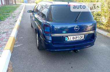 Универсал Opel Astra 2007 в Попельне