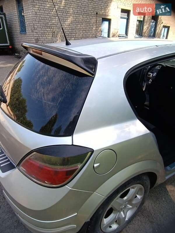 Хэтчбек Opel Astra 2008 в Покровске фото 12 Хэтчбек Opel Astra 2008 в Покровске
