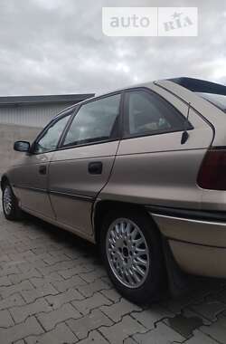 Хэтчбек Opel Astra 1997 в Коломые