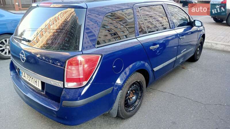 Универсал Opel Astra 2006 в Киеве
