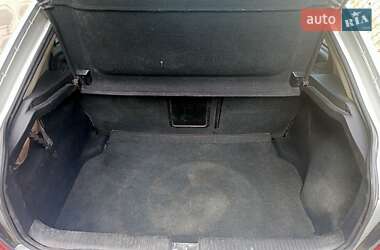 Хетчбек Opel Astra 2001 в 