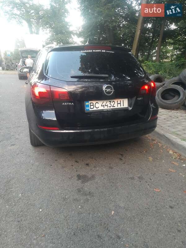 Универсал Opel Astra 2011 в Львове фото 2 Универсал Opel Astra 2011 в Львове