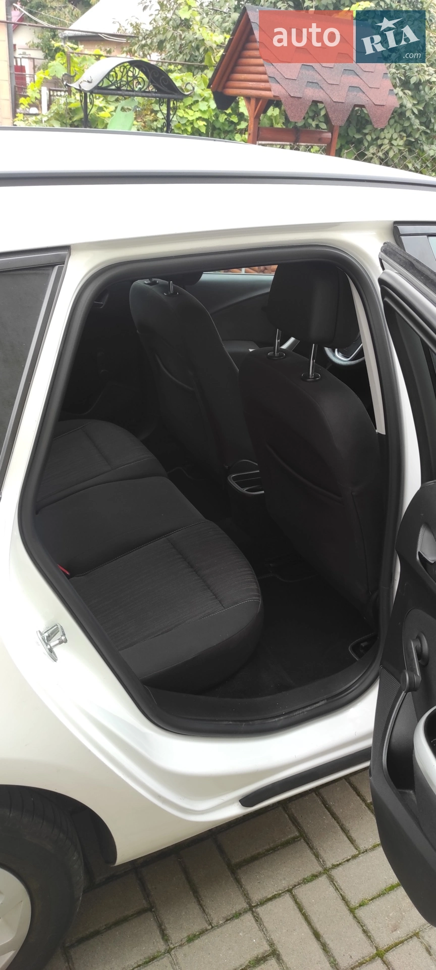 2012 Opel Astra - мініатюра 6