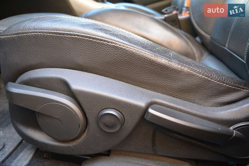 Универсал Opel Astra 2012 в Новоднестровске