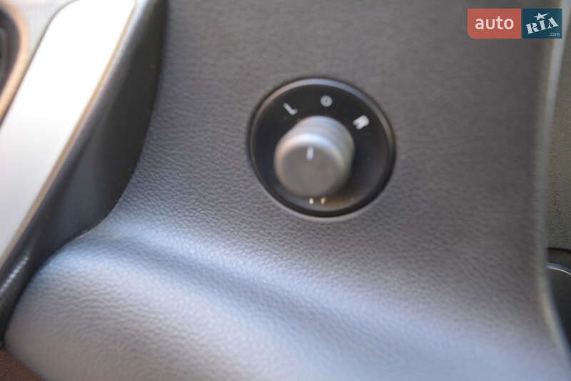 Универсал Opel Astra 2012 в Новоднестровске