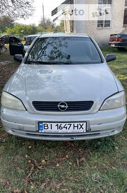 Седан Opel Astra 2006 в 