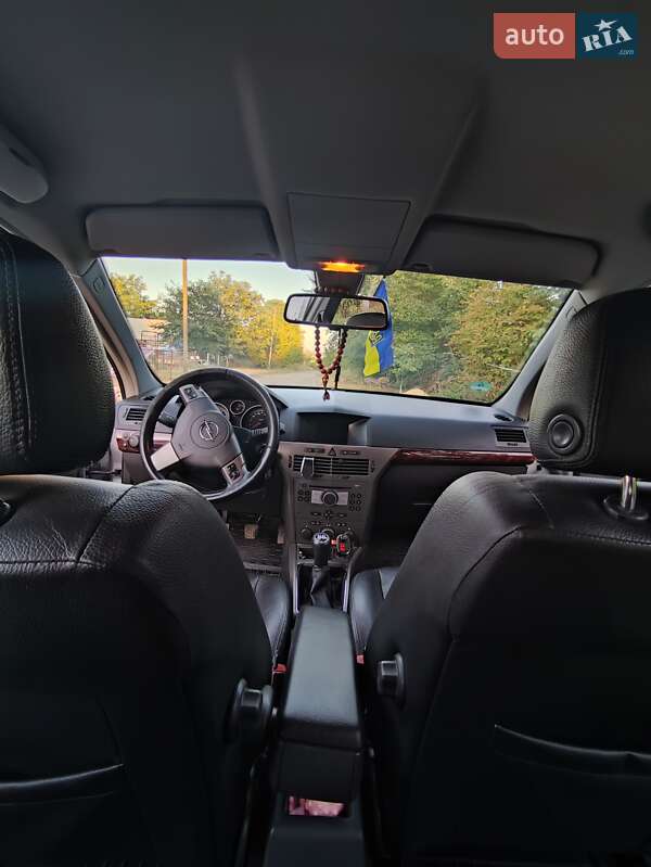 Хетчбек Opel Astra 2005 в Вінниці
