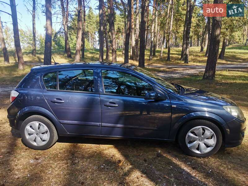 Хэтчбек Opel Astra 2006 в Сумах фото 4 Хэтчбек Opel Astra 2006 в Сумах
