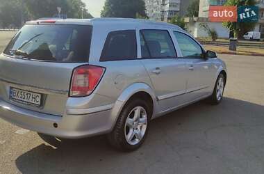 Универсал Opel Astra 2007 в Житомире