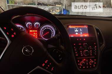Універсал Opel Astra 2015 в 