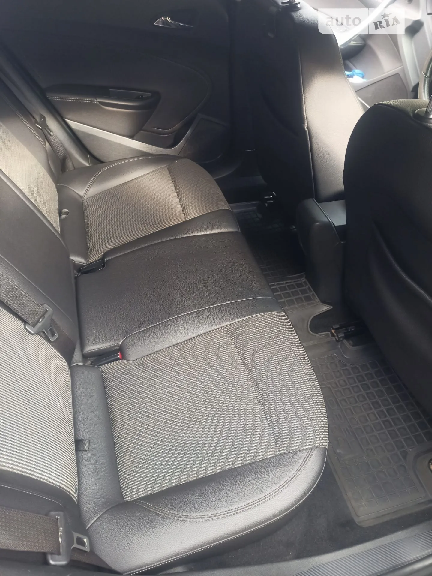2012 Opel Astra - мініатюра 22