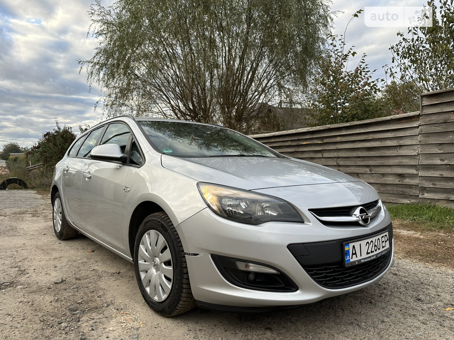 2014 Opel Astra - мініатюра 2