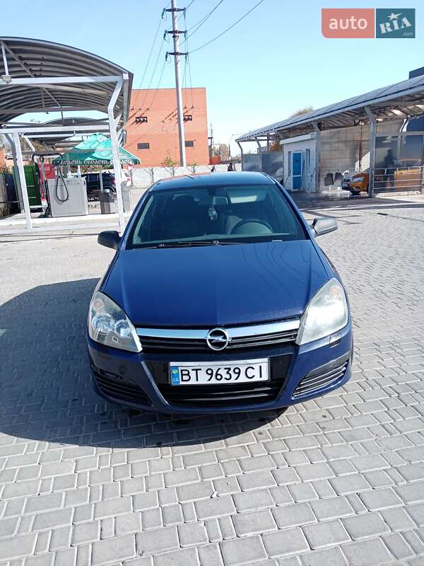 Хэтчбек Opel Astra 2006 в Херсоне