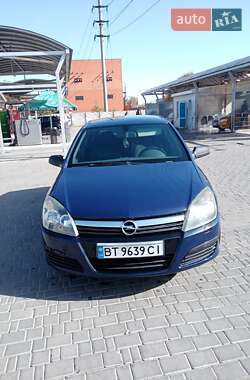 Хэтчбек Opel Astra 2006 в Херсоне