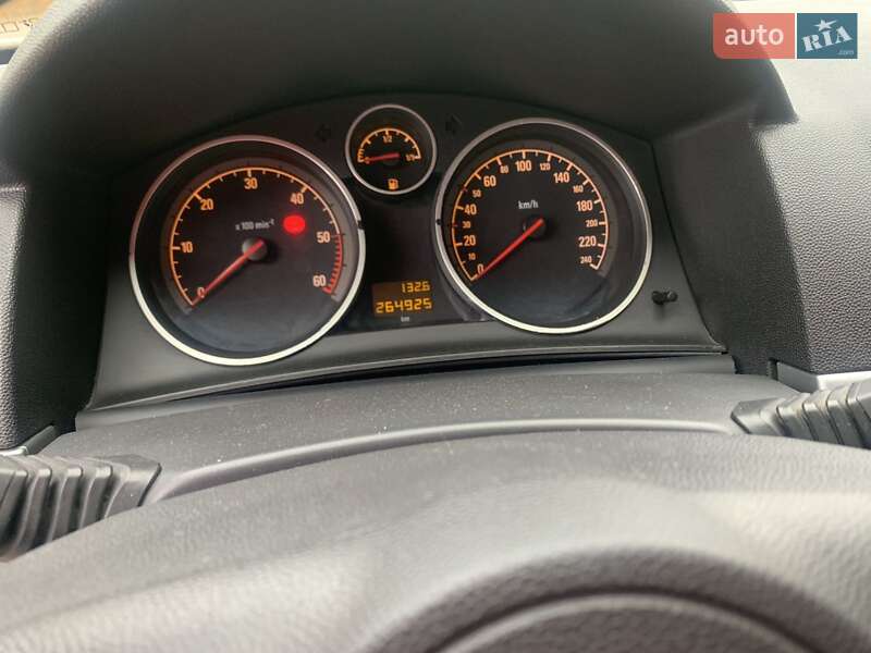 Универсал Opel Astra 2009 в Белой Церкви