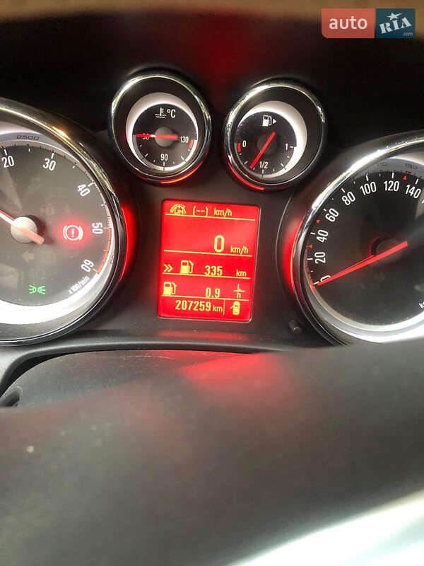 Універсал Opel Astra 2012 в Вінниці