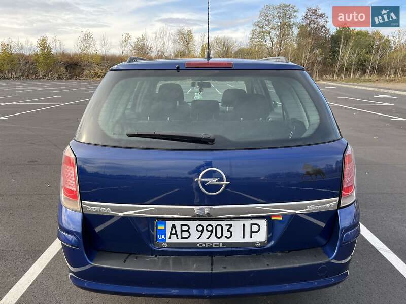 Универсал Opel Astra 2004 в Виннице