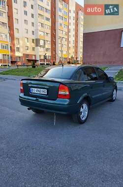 Седан Opel Astra 2001 в Харькове