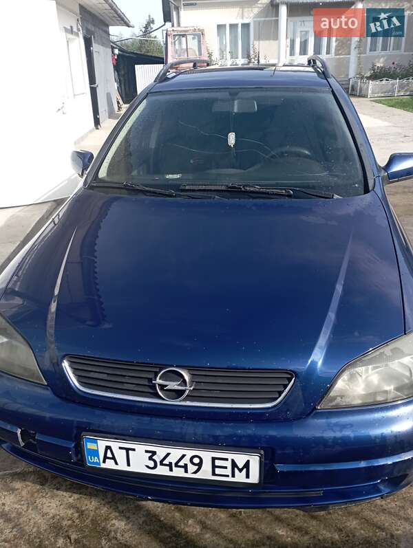Opel Astra 2004