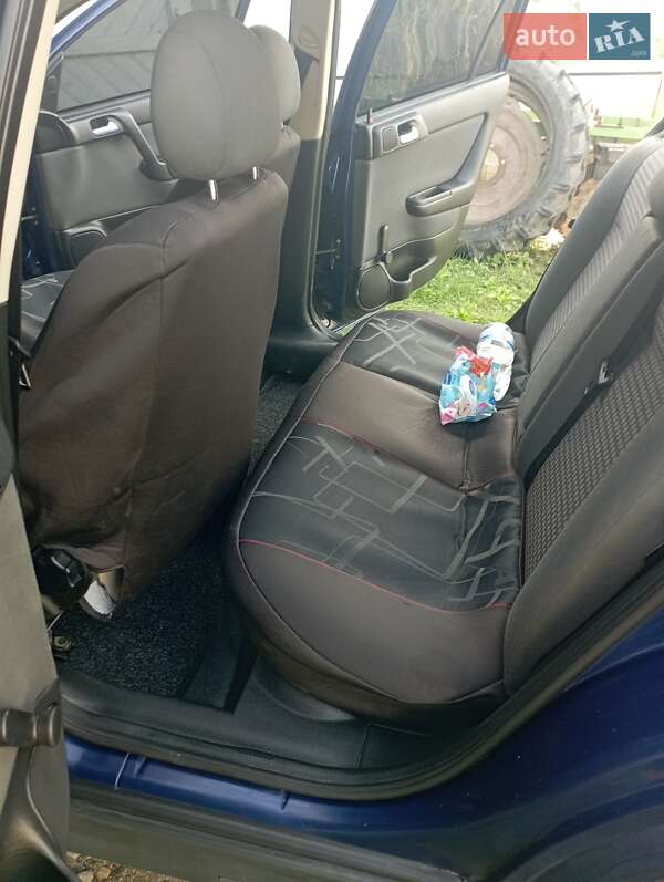 Универсал Opel Astra 2004 в Заболотове