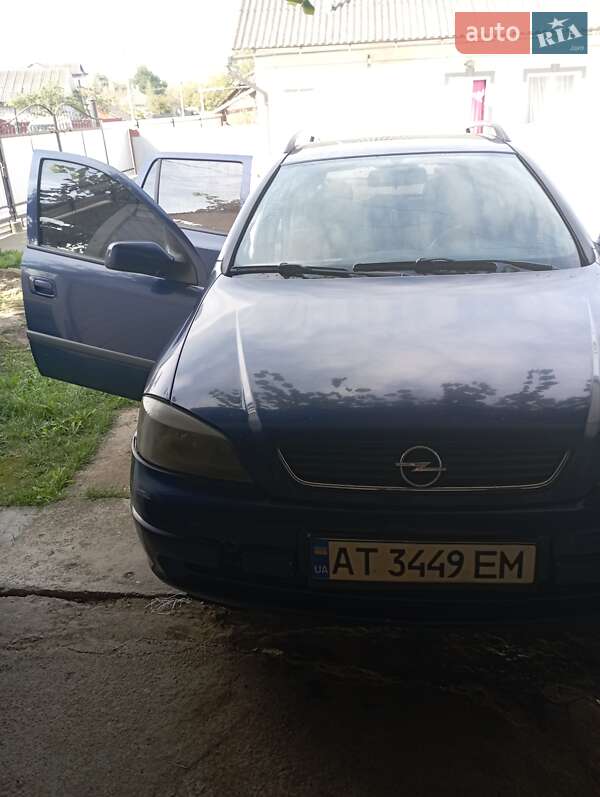 Универсал Opel Astra 2004 в Заболотове