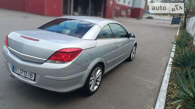 Кабріолет Opel Astra 2006 в Кропивницькому