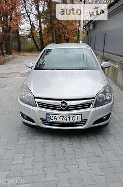 Універсал Opel Astra 2008 в Львові