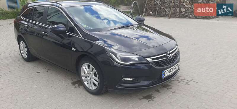 Opel Astra 2016