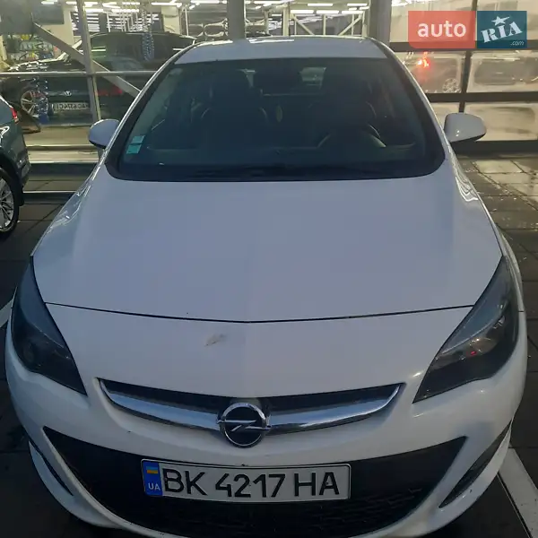 Opel Astra 2014