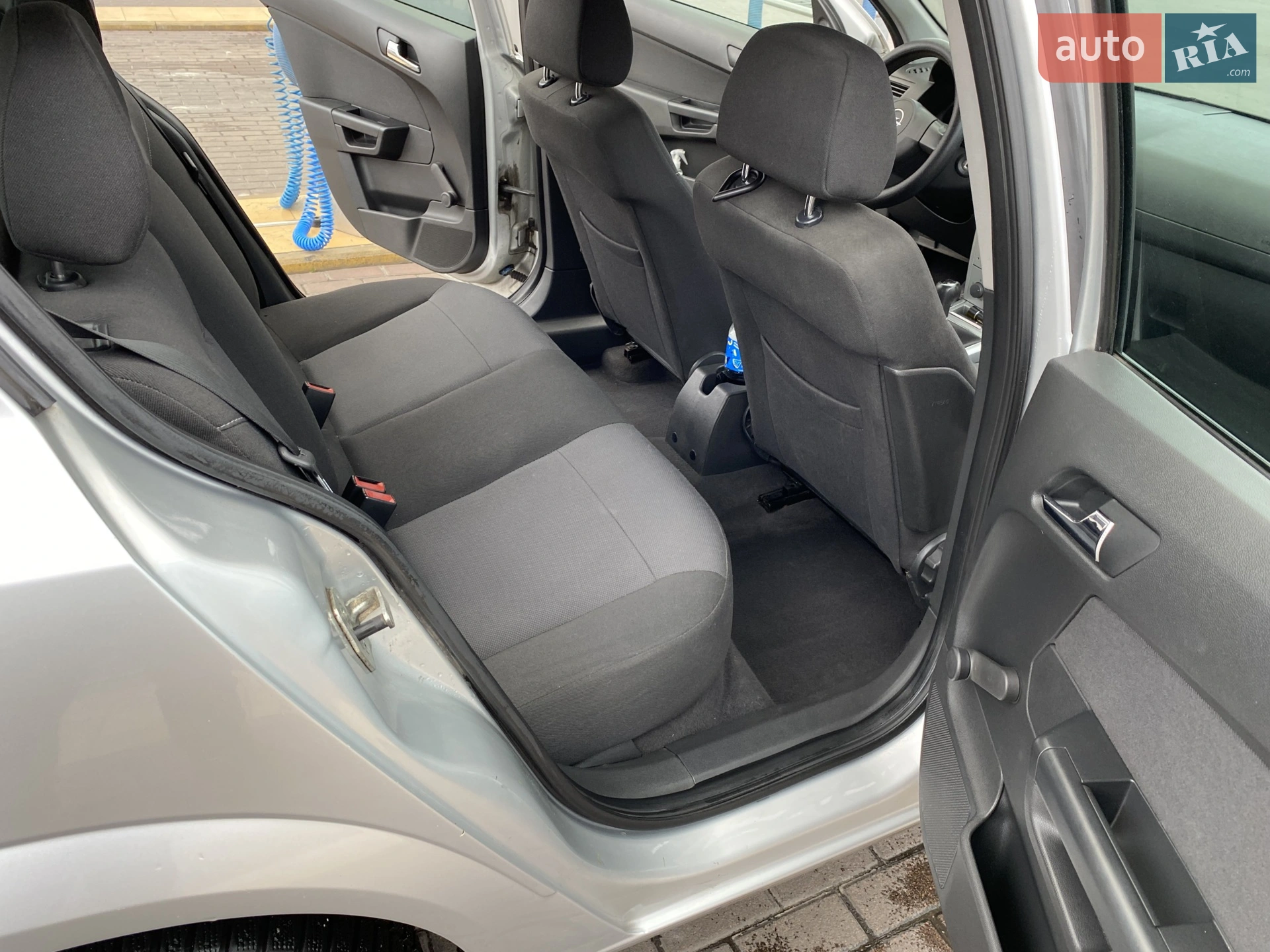 2011 Opel Astra - мініатюра 12