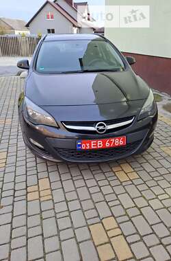 Универсал Opel Astra 2014 в Радивилове